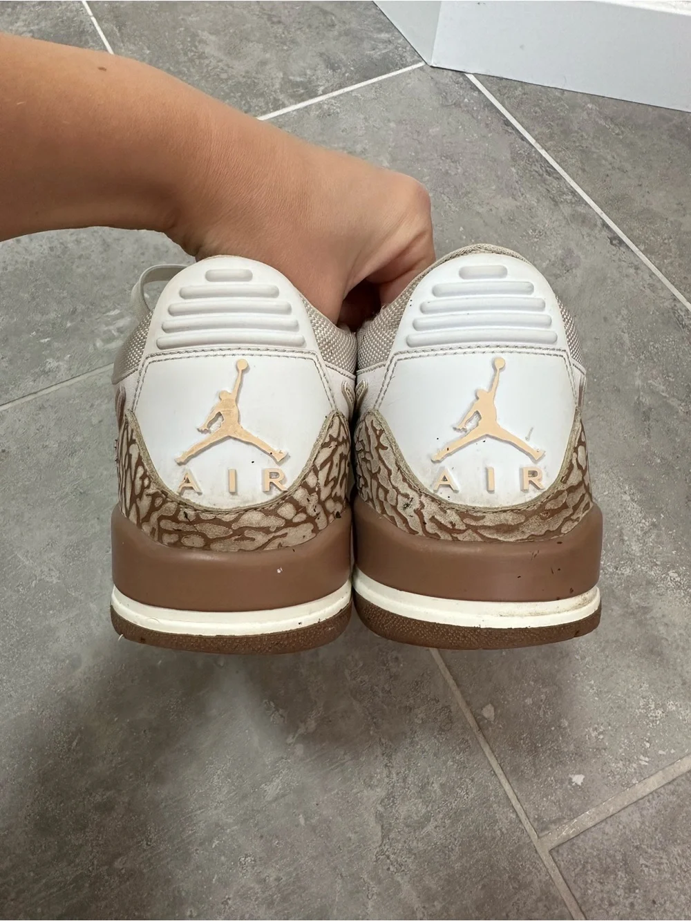 Air Jordan Legacy 312 Low 'White Legend Light Brown'